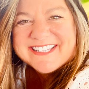 Meet your Posher, KT